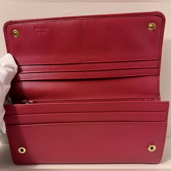 Prada Saffiano Fiocco Peonia Long Wallet, Authentic - Picture 13 of 16